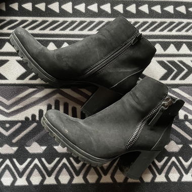 Ankle Boots 