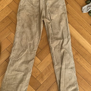 Pantalon en velours côtelé beige Levi's