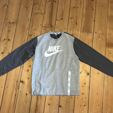 Nike Sweatshirt