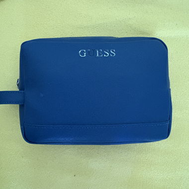 Guess Necessaire
