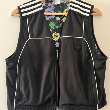 Adidas wendbare Weste