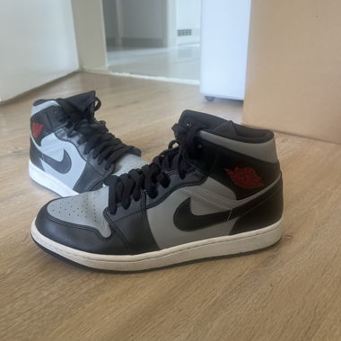 Nike Air Jordan 1 Sneakers