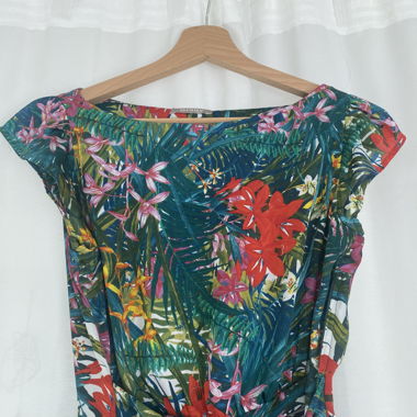 Robe d'été à fleurs bleues