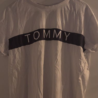 T-shirt con logo Tommy