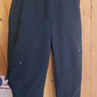 Hose mit Taschen
