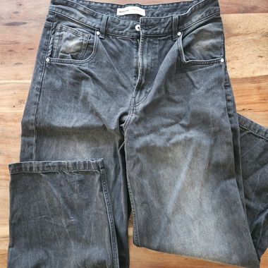 Jean Bershka gris