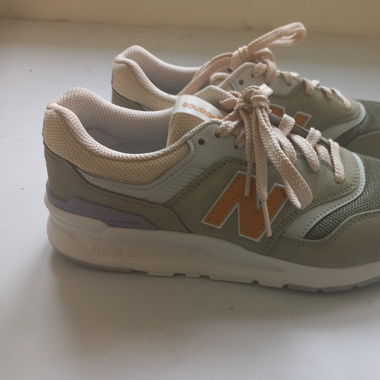 New balance sneaker 997H