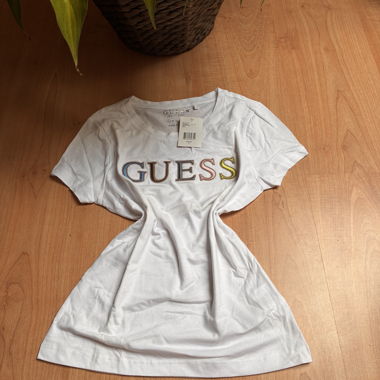 Guess logo white T-shirt