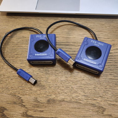 GAMECUBE - PSX to GAMECUBE PAD CONVERTER