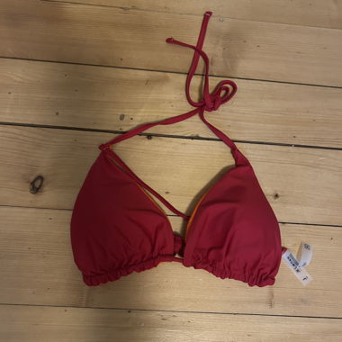 Bikini top