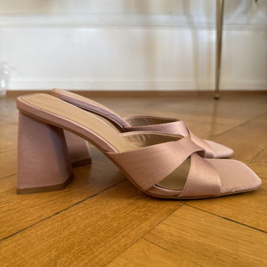 Mules à talon rose