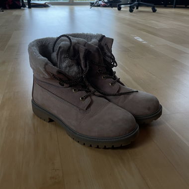 winter shoes
