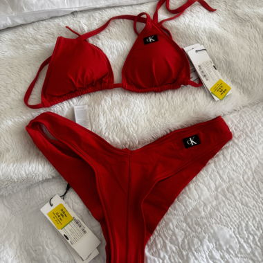 NEW / NEW BIKINI SET CALVIN KLEIN RED / RED