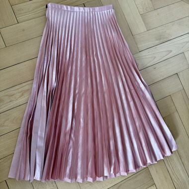 Pink Pleated Skirt