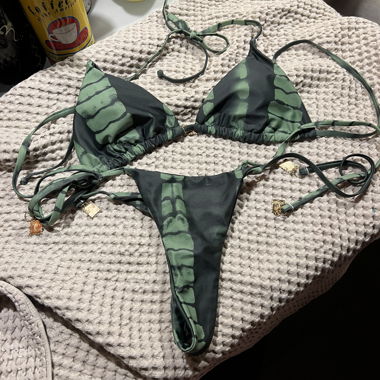 Bikini a due pezzi verde