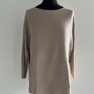Sweater, Size L
