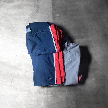 BUNDLE NIKE VINTAGE TRACKPANTS/JACKET