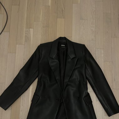 Lederblazer von Zara