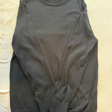 H&M schwarzer Pullover M