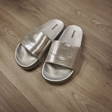Silver slippers