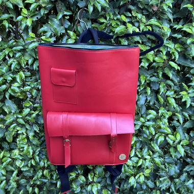 Sac à dos rouge en cuir