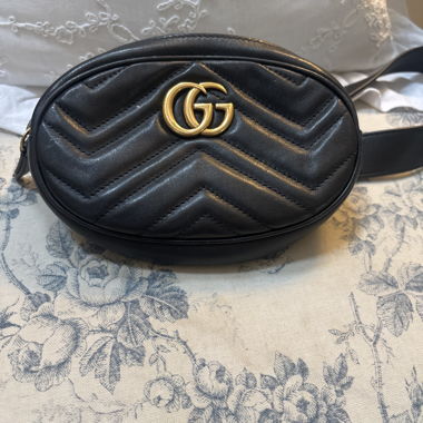 Borsa a cintura Gucci nera