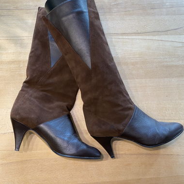 High heel boots