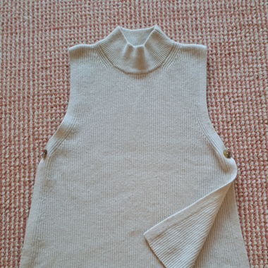 Knitted tank top