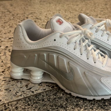 Nike Air Shox r4
