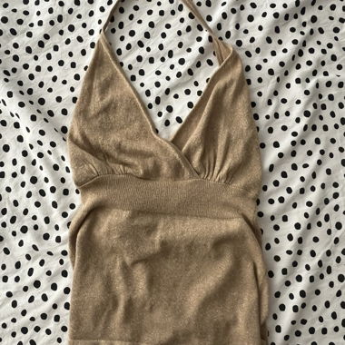 Top halter dorato