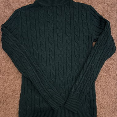 Dunkelgrüner Zopfmuster Rollkragenpullover