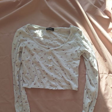 Cute white pointelle longsleeve top