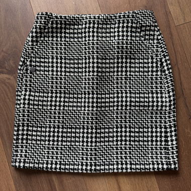 Black & White Tweed Jupe – classy chic mini skirt 