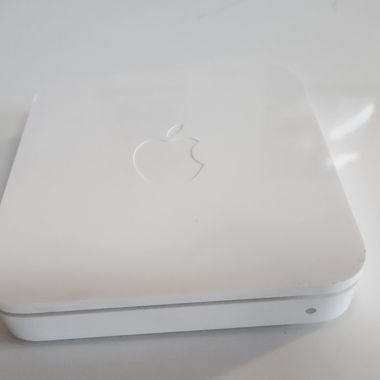 Apple AirPort Extreme Router