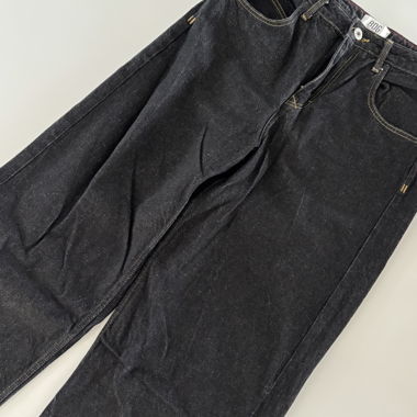 BDG jeans noir taille 32W 34L