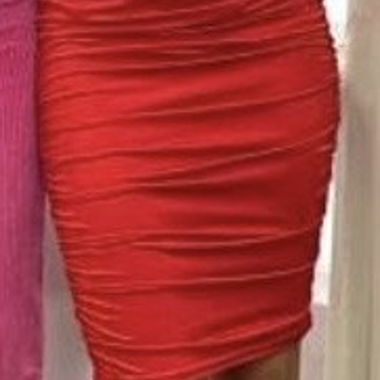 Robe Mini Rouge avec Fronces – Taille S/36