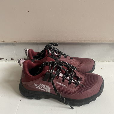 Trekking Shoes