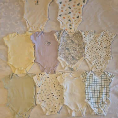 Lot de 12 bodies bebe
