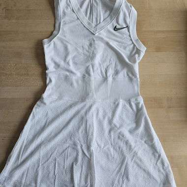 NIKE Tenniskleid weiss
