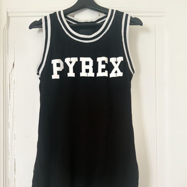 Robe PYREX