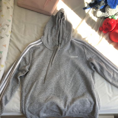 grauer Adidas pulli 