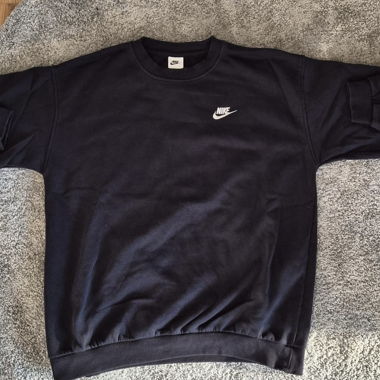 Black Nike Sweatshirt