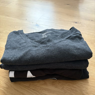 Lot de 4 t-shirt taille L