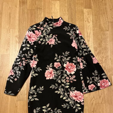 Kleid Guess