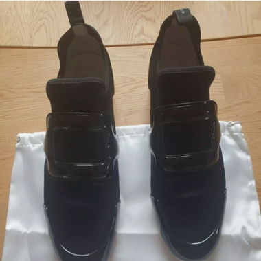 Roger Vivier Sneakers mit Box