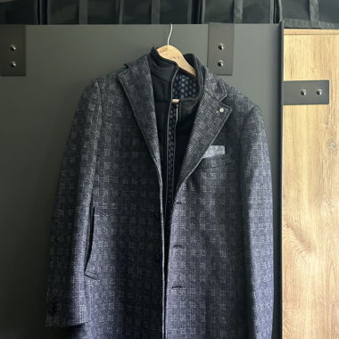 Magnifique veste mi longue homme blu industrie