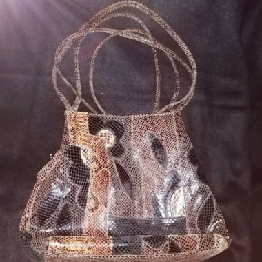 Mesh Handbag in Braun