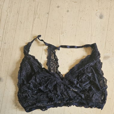 Dark blue bralette
