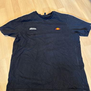 T-shirt Ellesse noir