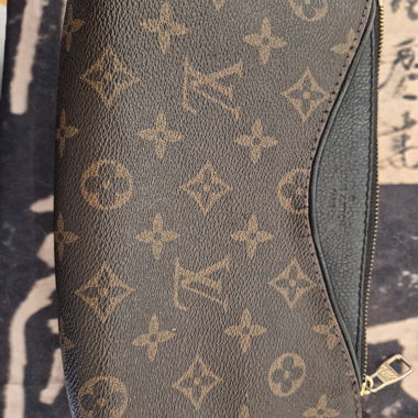 Pochette Louis Vuitton